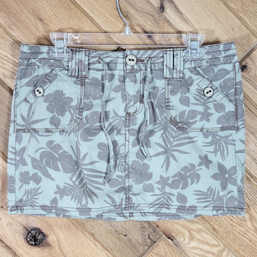 SO Wear It Declare It Mini Skirt Womens Size 9 Green Floral Cargo Tropical Y2K